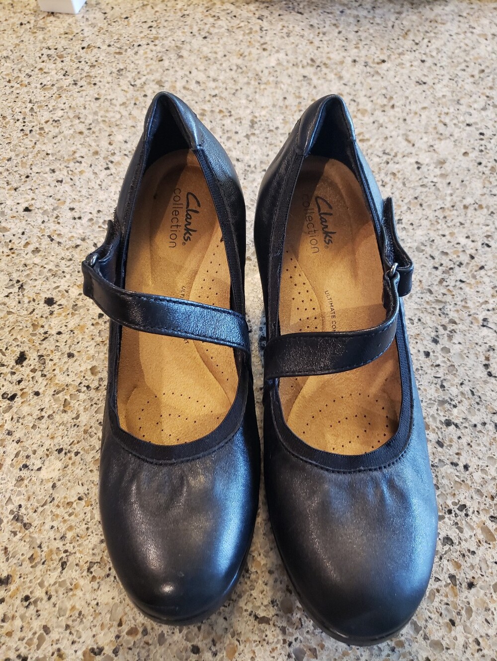 Clarks Black Leather Emily2 Mabel MaryJane Style Pumps Size 10